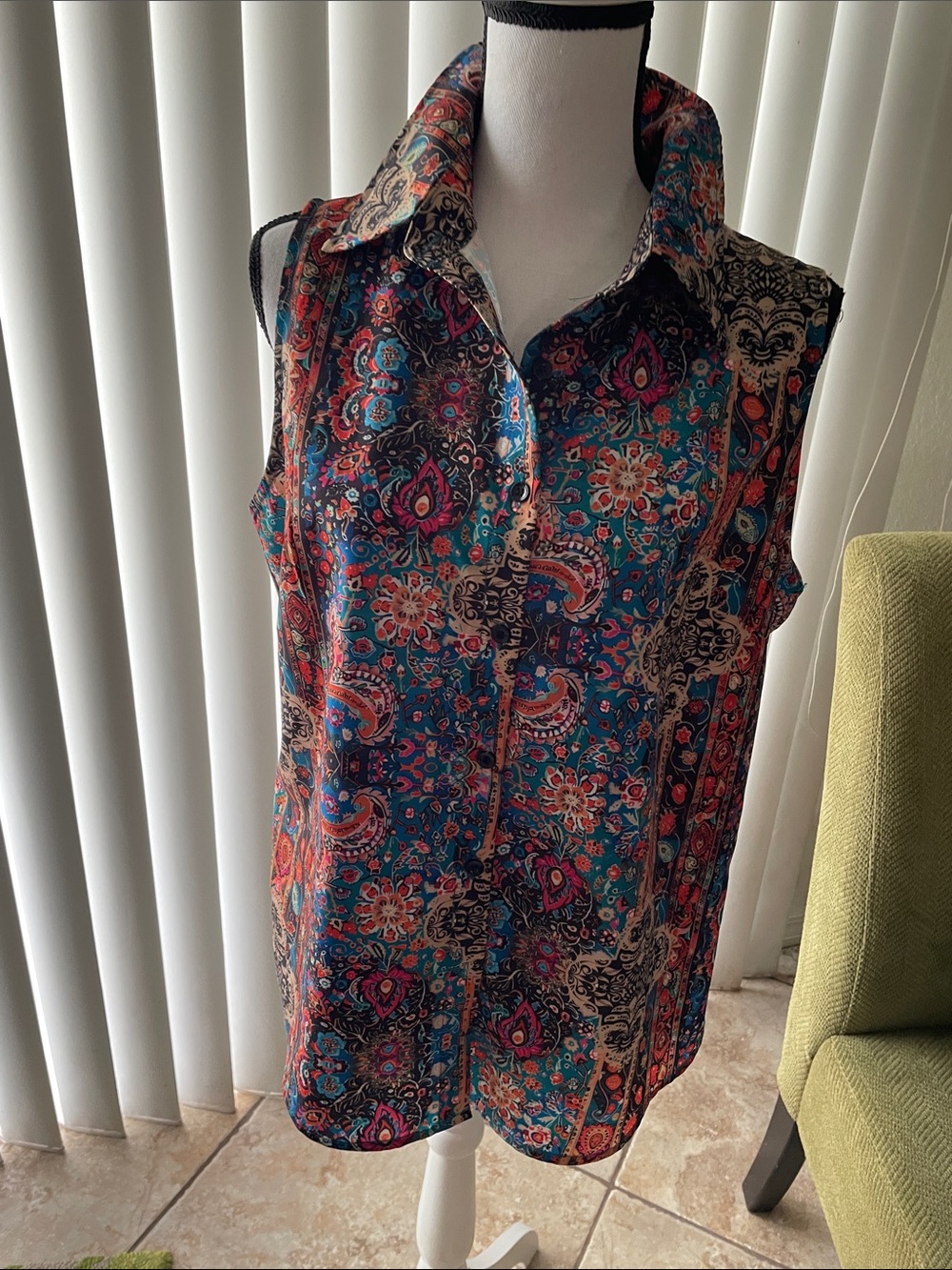 zeagoo Teal Navy Coral Paisley Sleeveless Button-Down Top